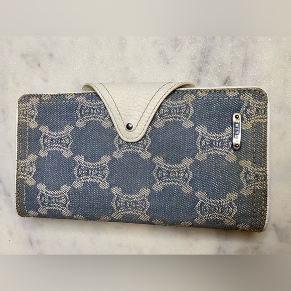 Celine Rare Demmind Leather Wallet - Picture 2 of 7